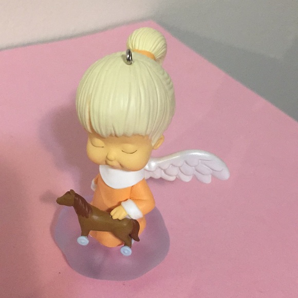 Hallmark Keepsake Acacia Mary’s Angels, 3” - Picture 6 of 10
